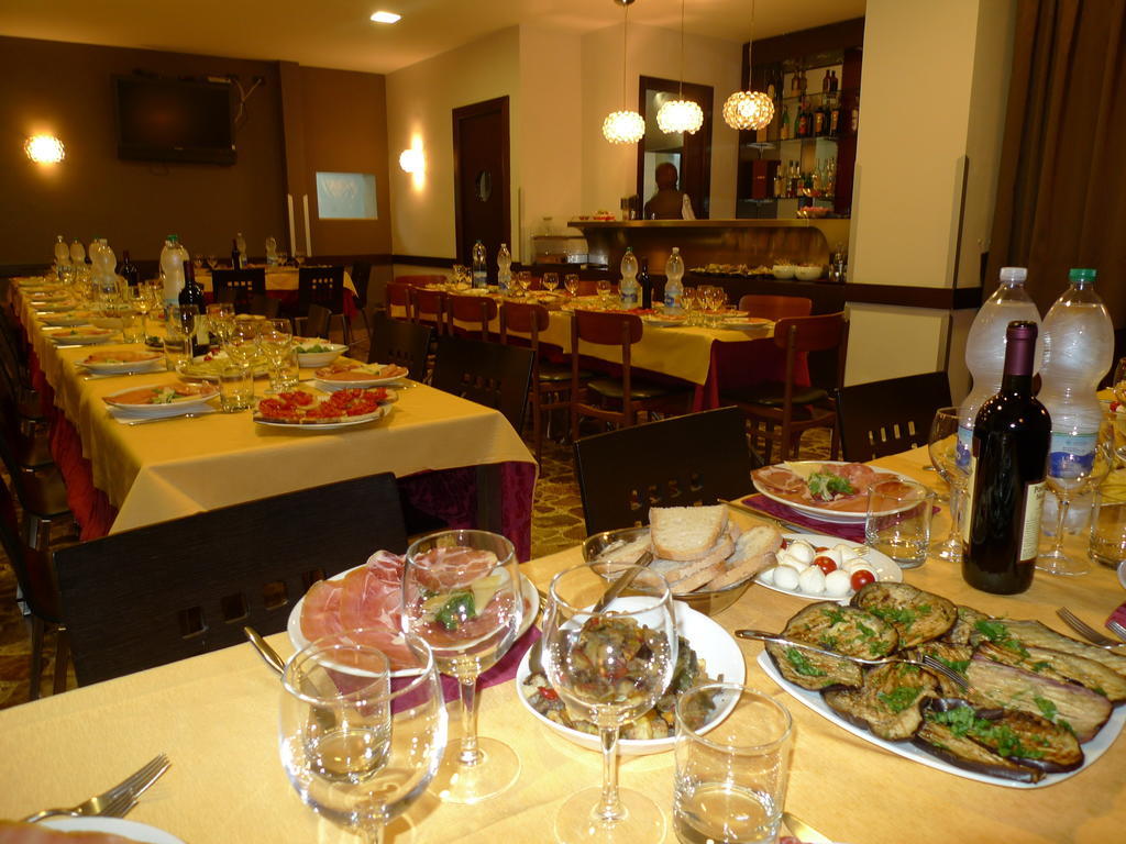 Hotel De Meis Capistrello 외부 사진