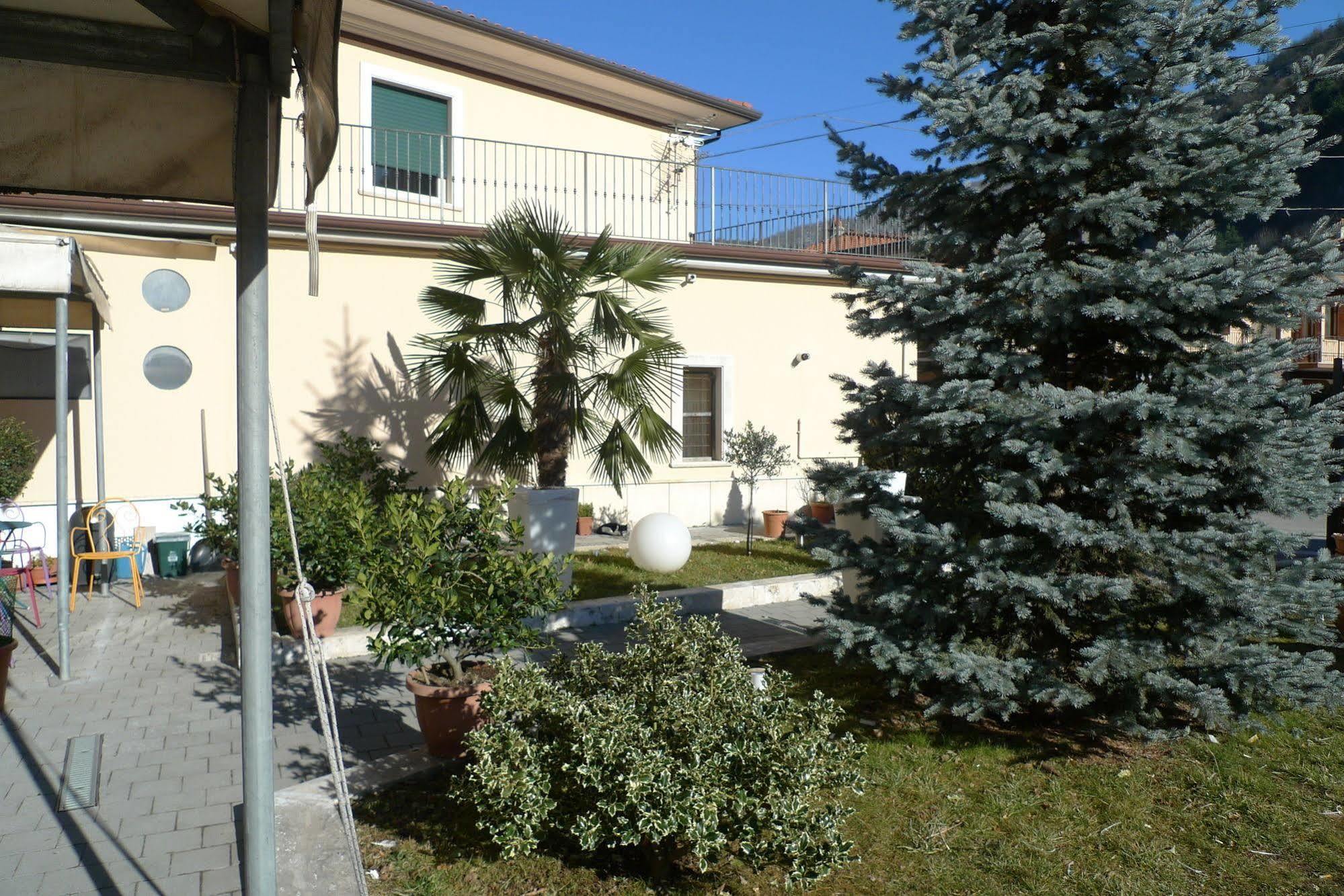 Hotel De Meis Capistrello 외부 사진
