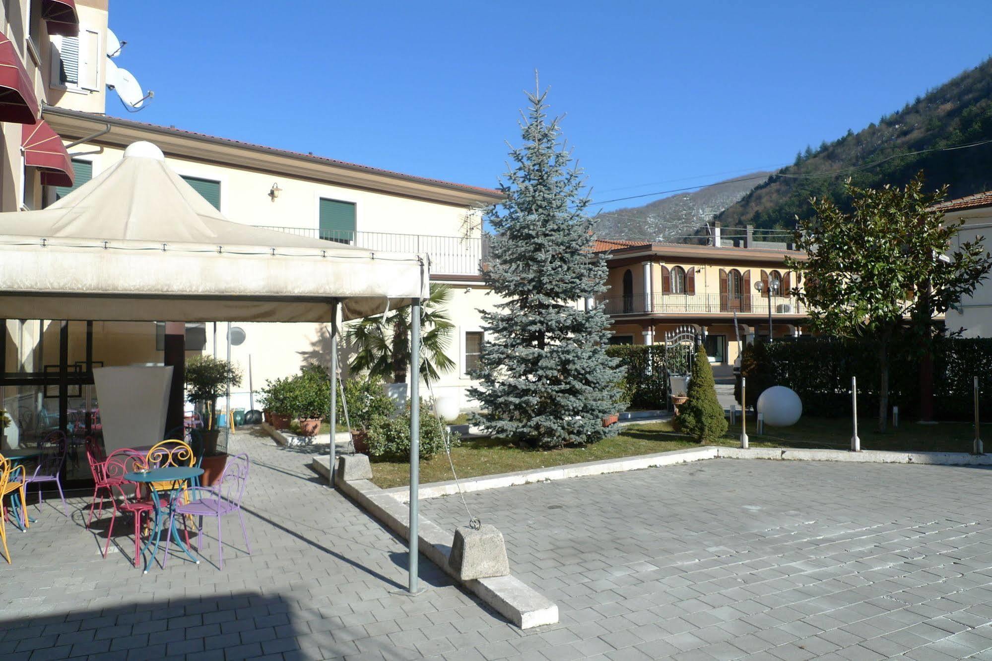 Hotel De Meis Capistrello 외부 사진