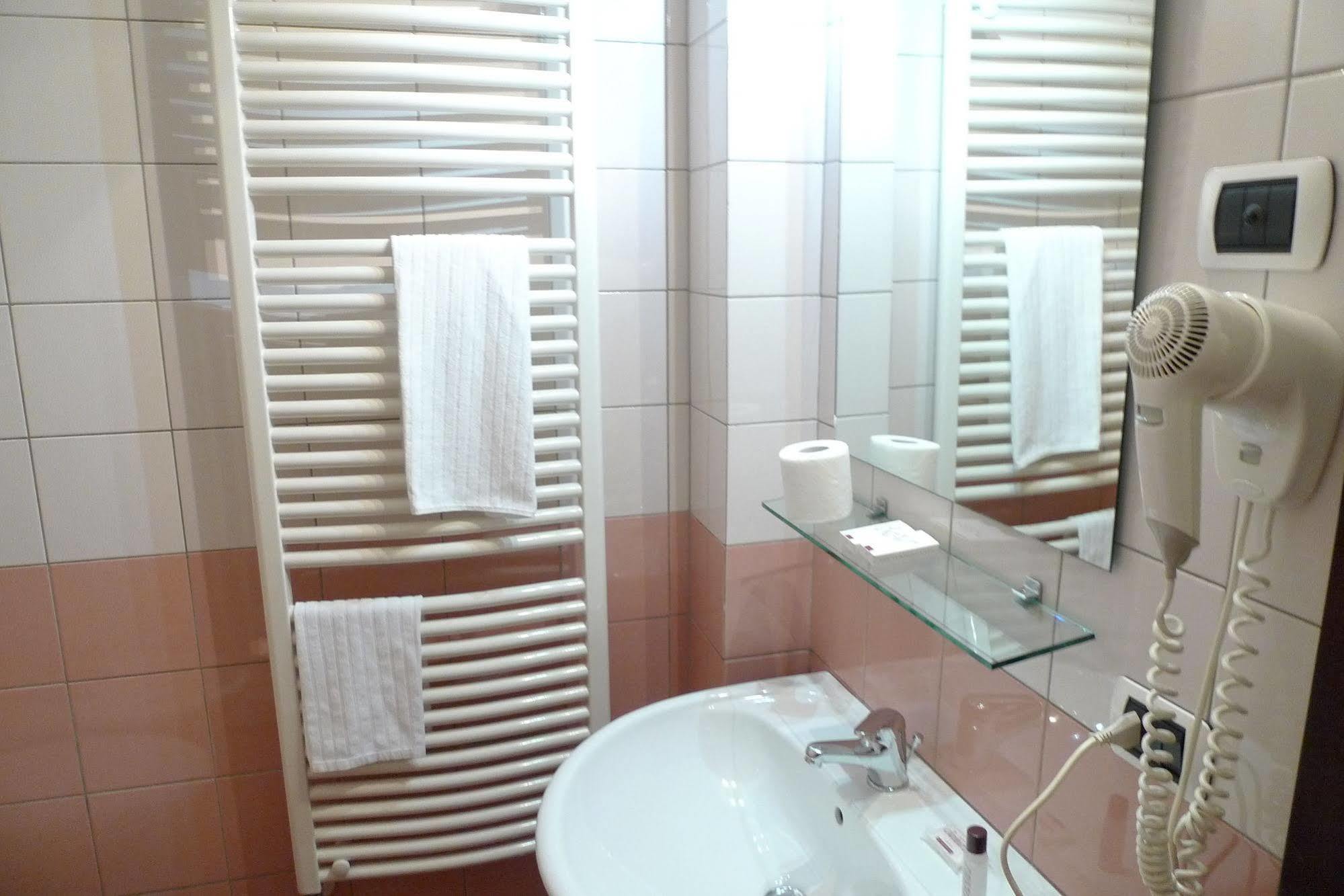 Hotel De Meis Capistrello 외부 사진