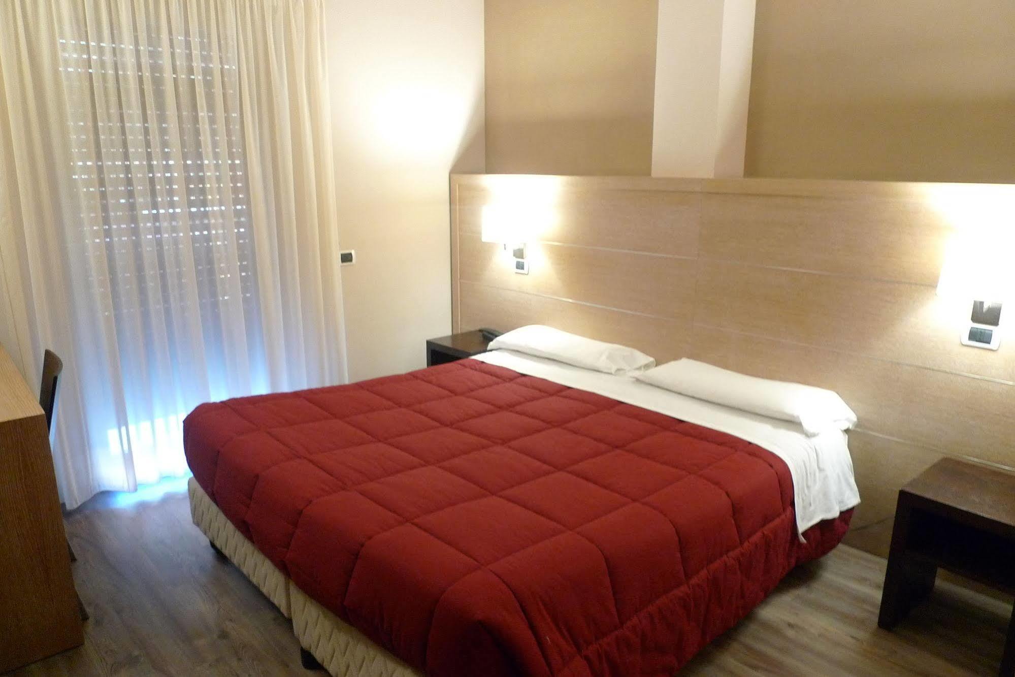 Hotel De Meis Capistrello 외부 사진