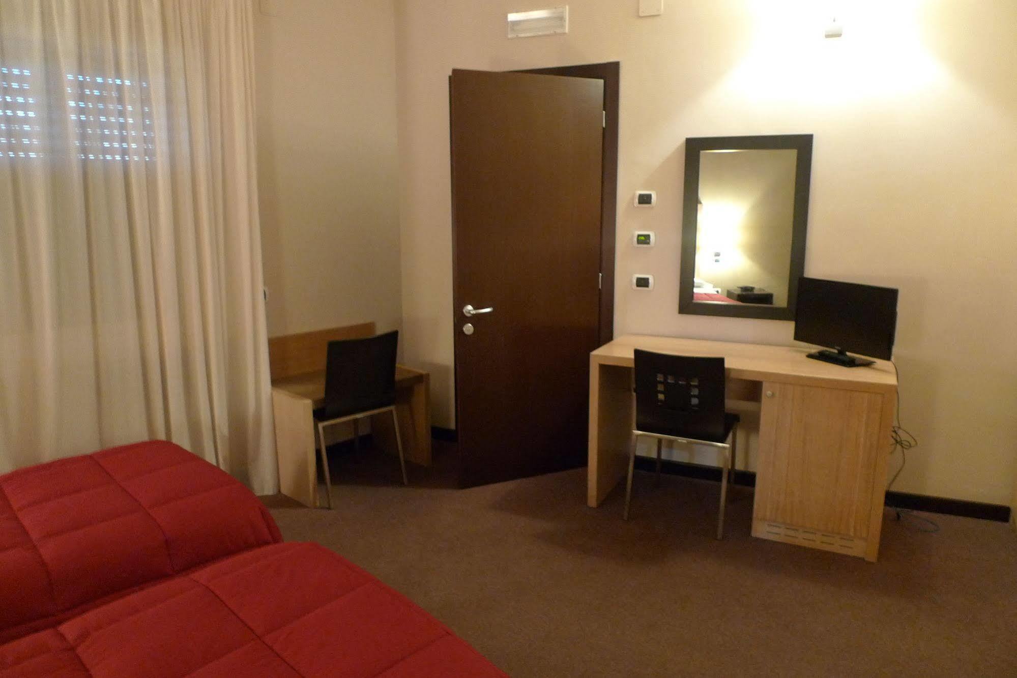 Hotel De Meis Capistrello 외부 사진
